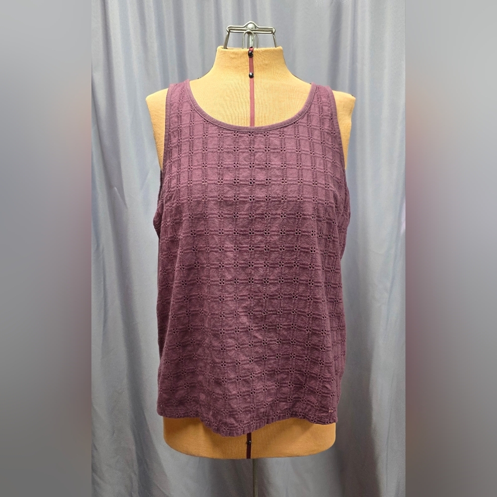 Women's Eddie Bauer Purple Eyelet Sleeveless Top